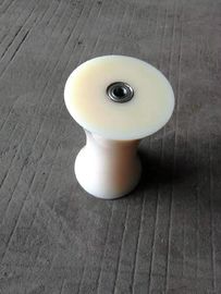 Porcellana Ruota di nylon durevole su misura della carrucola con colore del cuscinetto facoltativo fornitore