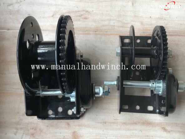 Argano di sollevamento manuale del piccolo freno automatico del nero 800lbs, argano della mano del rimorchio da tirare